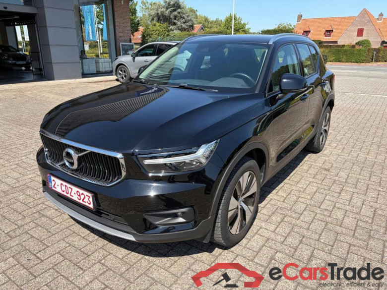 VOLVO XC40 1.5 T3 Momentum Pro Geartronic #1