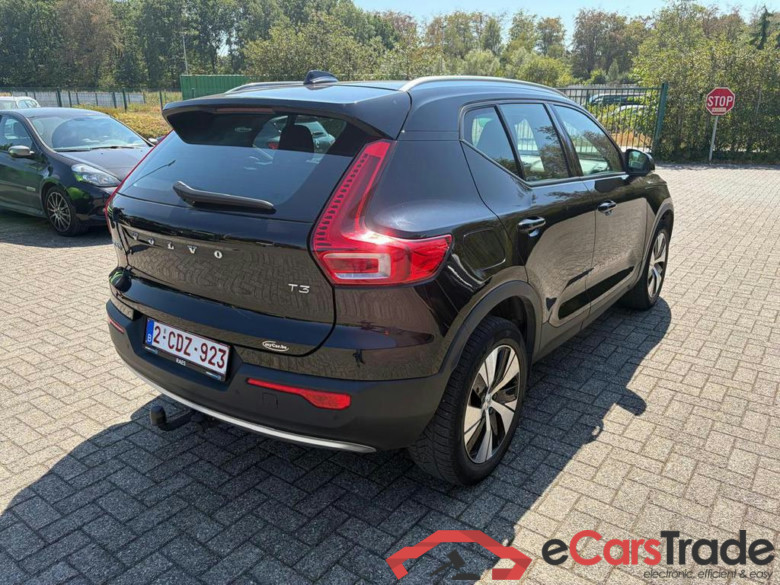 VOLVO XC40 1.5 T3 Momentum Pro Geartronic #3
