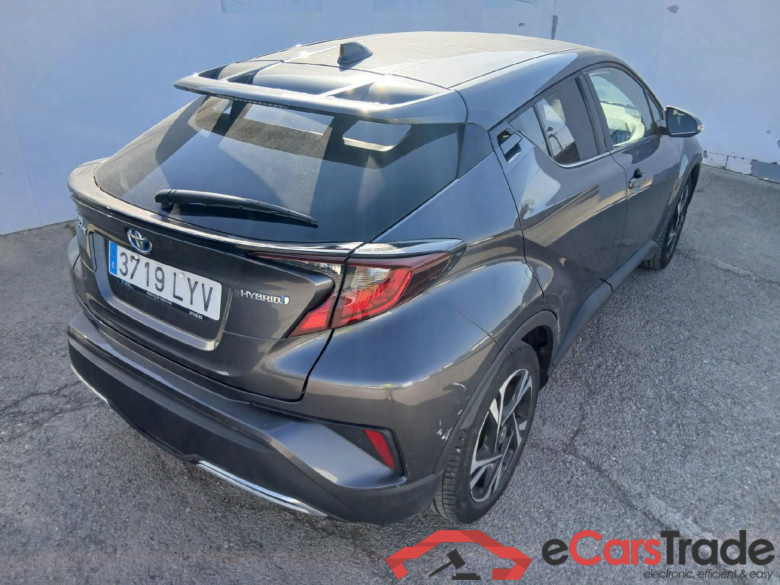 TOYOTA C-HR / 2019 / 5P / todoterreno 2.0 180H Advance #2