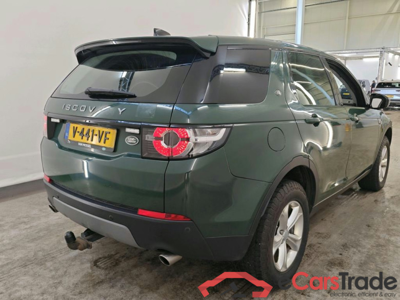 Land Rover Discovery Sport TD4 150PK 4WD Urban Series Pure auto 5d #3