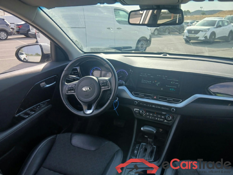 KIA Niro / 2019 / 5P / crossover 1.6 GDi HEV 104kW (141CV) Drive #3