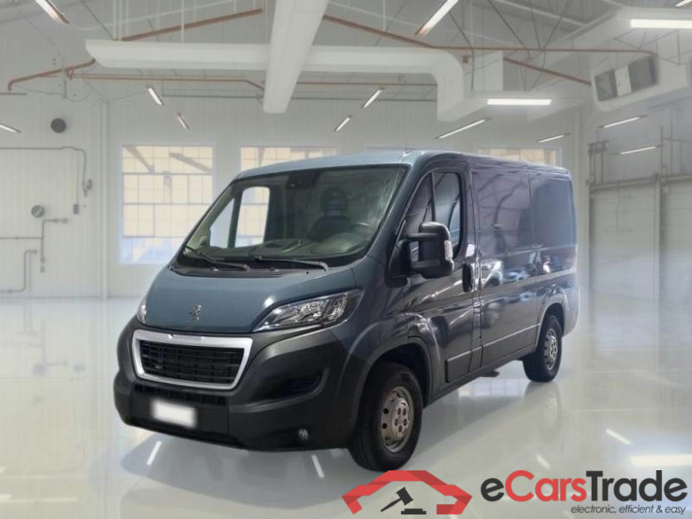 PEUGEOT BOXER / 2014 / 4P / FURGONE 330 L1H1 2.2 BLUEHDI 120CV SeS #1