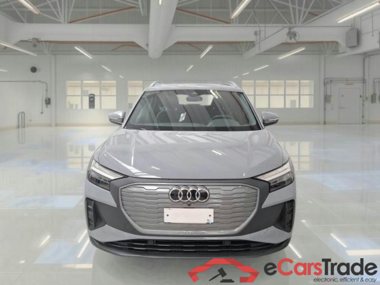 AUDI Q4 E-TRON / 2021 / 5P / SUV 35 E-TRON BUSINESS #6