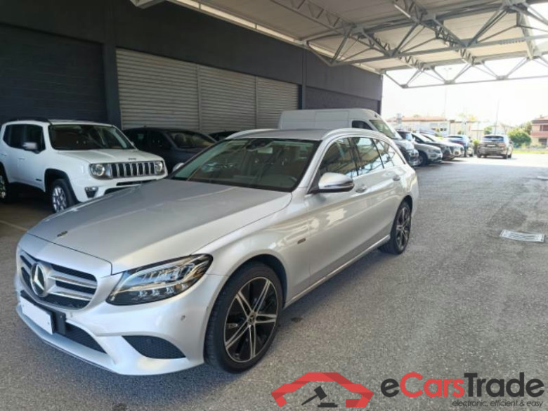 MERCEDES-BENZ CLASSE C / 2018 / 5P / STATION WAGON C300 DE EQ-P BUSINESS EXTRA AUTO SW