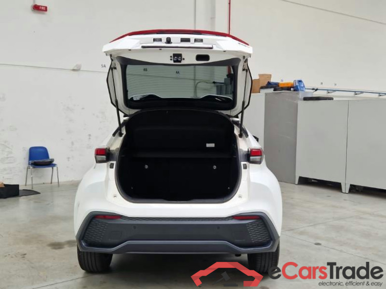 TOYOTA C-HR / 2023 / 5P / SUV 2.0 HV E-CVT TREND #5