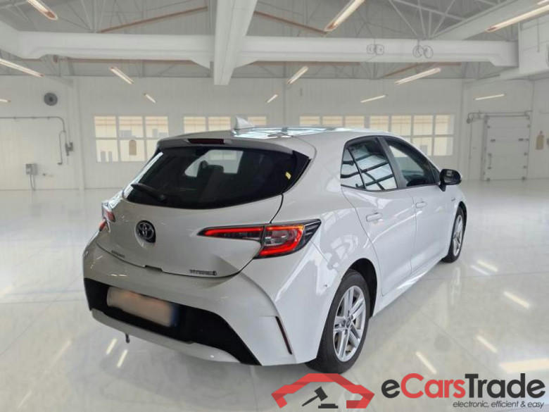 TOYOTA COROLLA / 2019 / 5P / BERLINA 1.8 HYBRID ACTIVE #2