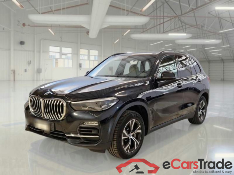 BMW X5 / 2018 / 5P / SUV XDRIVE 25D BUSINESS AUTOM. #1