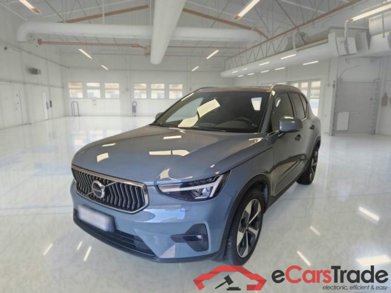 VOLVO XC40 / 2021 / 5P / SUV B4 AWD AUTOMATICO ULTIMATE BRIGHT #1