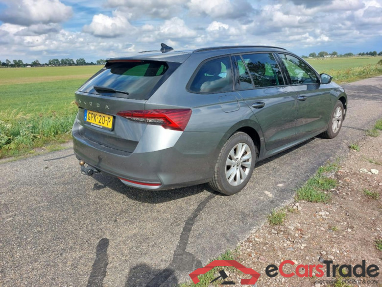 SKODA OCTAVIA COMBI 1.5 TSI Bns. Edition #3