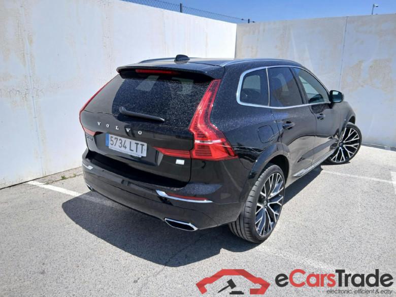 VOLVO XC60 / 2017 / 5P / todoterreno 2.0 T6 AWD Recharge Inscription Auto #2