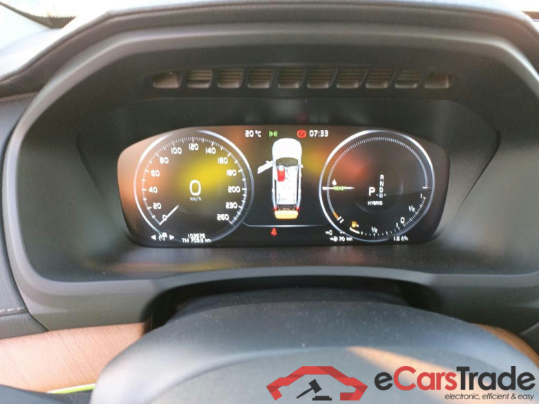 VOLVO XC90 / 2019 / 5P / todoterreno 2.0 T8 AWD Recharge Inscription Auto #4