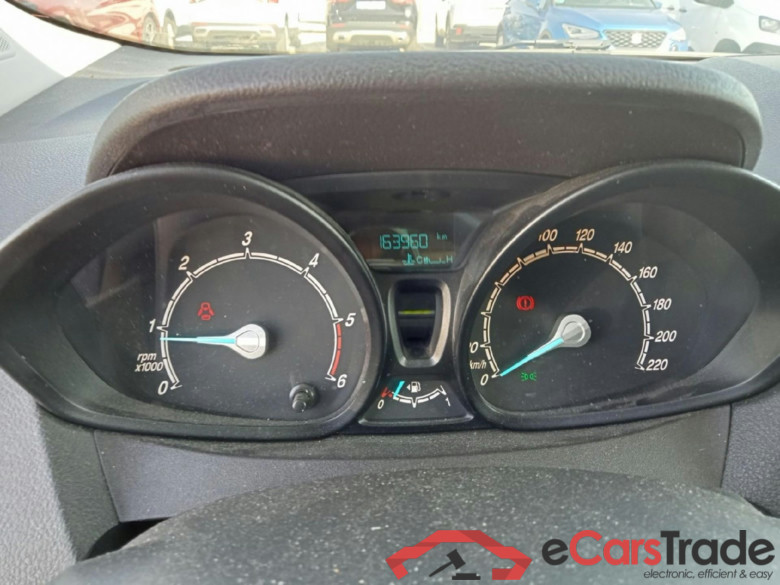 FORD Transit Courier/2014/4P/furgón der.turis Van 1.5 TDCi 75kW Trend #4