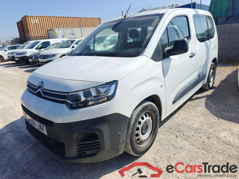 CITROEN Berlingo / 2018 / 4P / monovolumen compacto Talla M BlueHDi 100 S&S LIVE