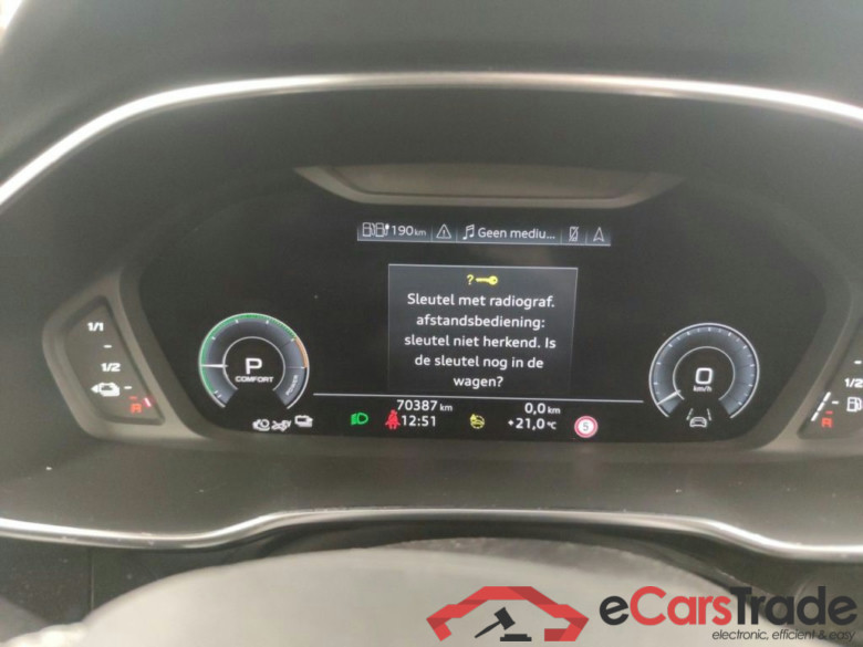 Audi Q3 Sportback 45 TFSI e S tronic S Line 5d #6