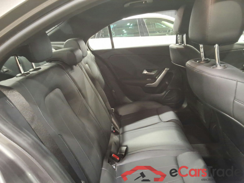 MERCEDES-BENZ A-CLASS LIMOUSINE 1.3 A 250 E BUSINESS LINE DCT #5