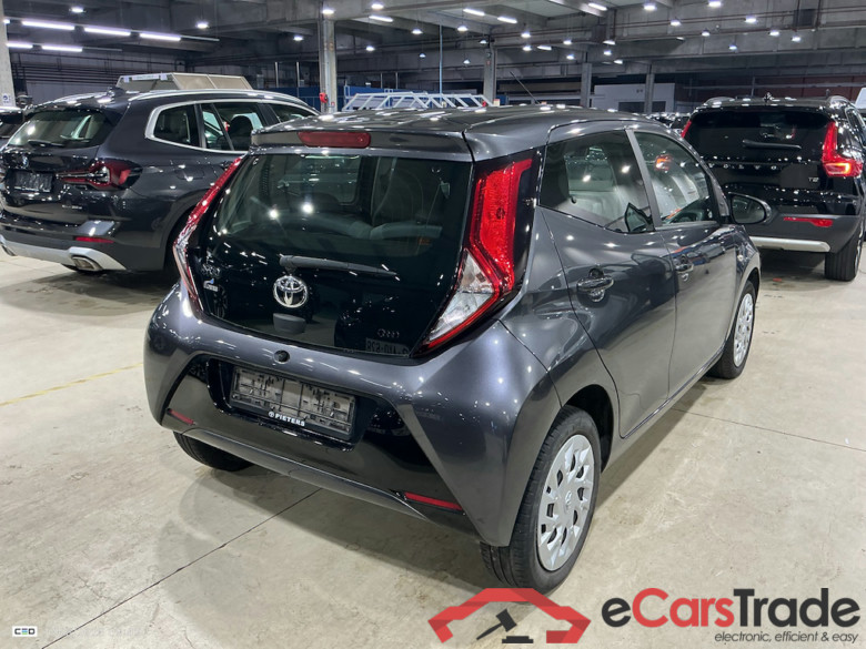 TOYOTA AYGO 1.0 VVT-I X-PLAY II #4