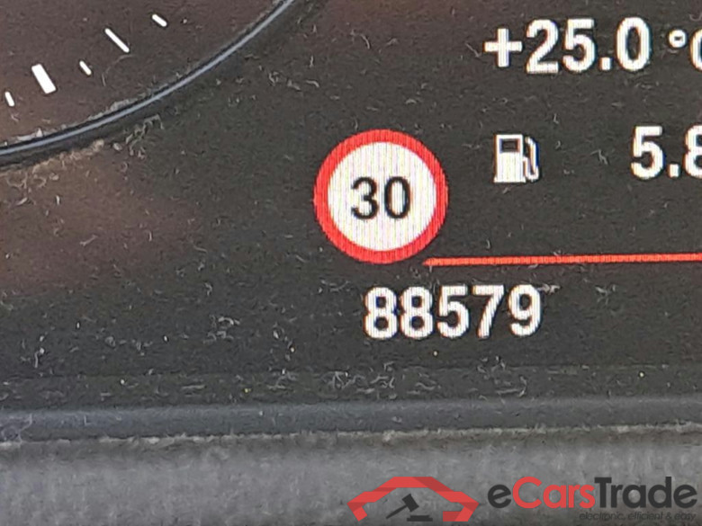 BMW X2 / 2017 / 5P / todoterreno sDrive18d #5