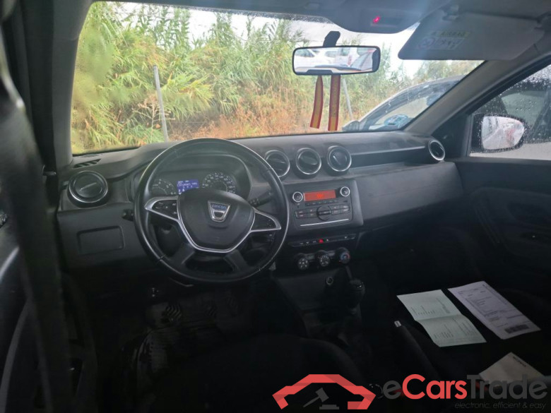 DACIA Duster / 2018 / 5P / todoterreno Essential Blue dCi 85kW (115CV) 4X4 #3
