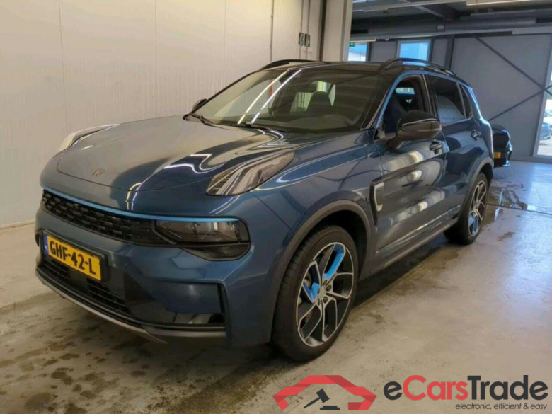 LYNK & Co 01 1.5