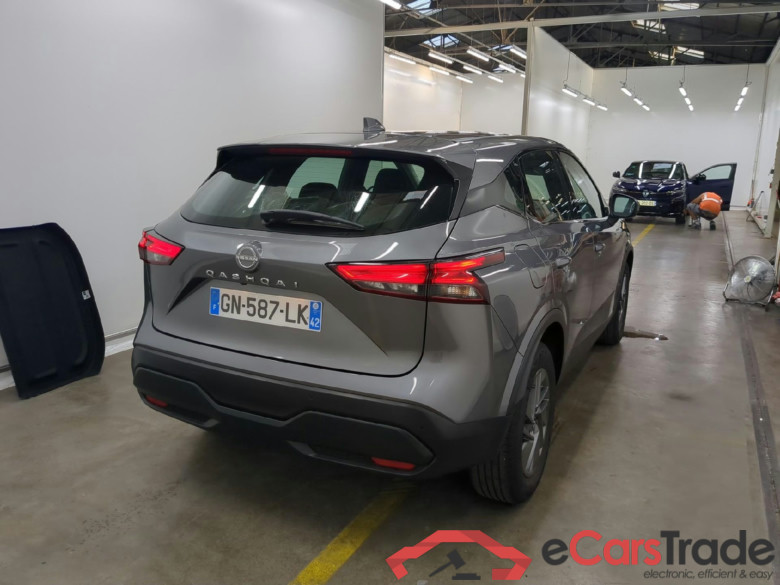 NISSAN Qashqai / 2021 / 5P / Crossover 1.3 MHEV 158ch Xtronic Acenta #4
