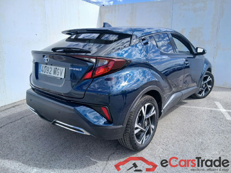 TOYOTA C-HR / 2019 / 5P / todoterreno 2.0 180H Advance #2
