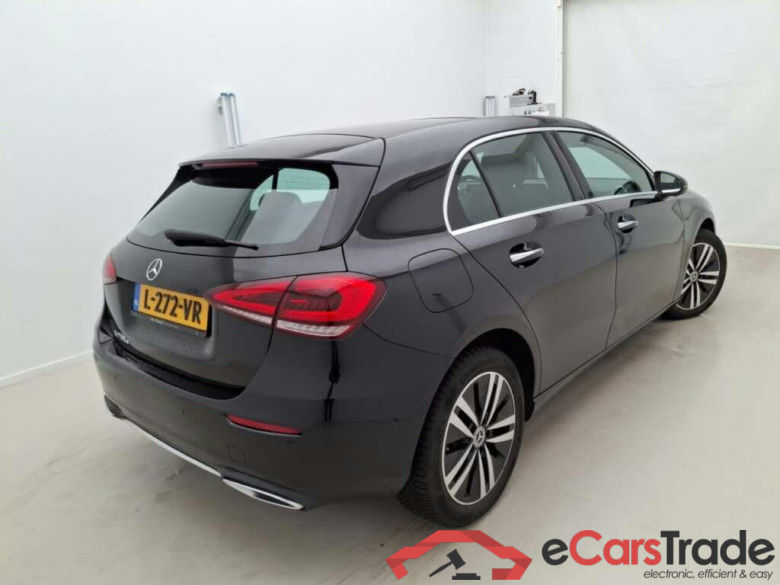 MERCEDES-BENZ A-klasse 250 e Bns Sol Luxury #2