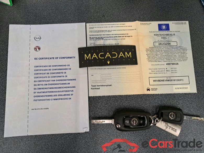 OPEL - OPE ASTRA Turbo D 122PK Edition With Climatic & MultiMedia Nav & Park Pilot Front & Rear #4