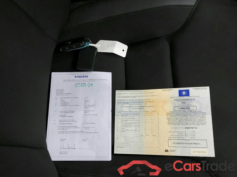 VOLVO - VOL V60 D3 150PK With Sensus Navigation & Park Assist Front & Rear #4