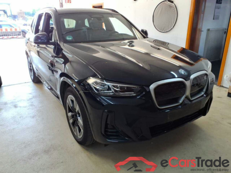 BMW iX3  #1