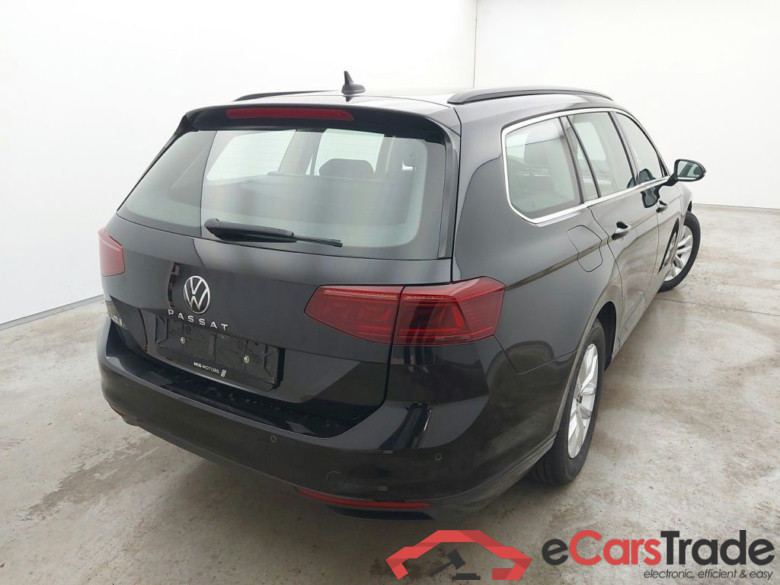 Volkswagen Passat Variant 2.0 TDI 90kW DSG Style Business 5d #2