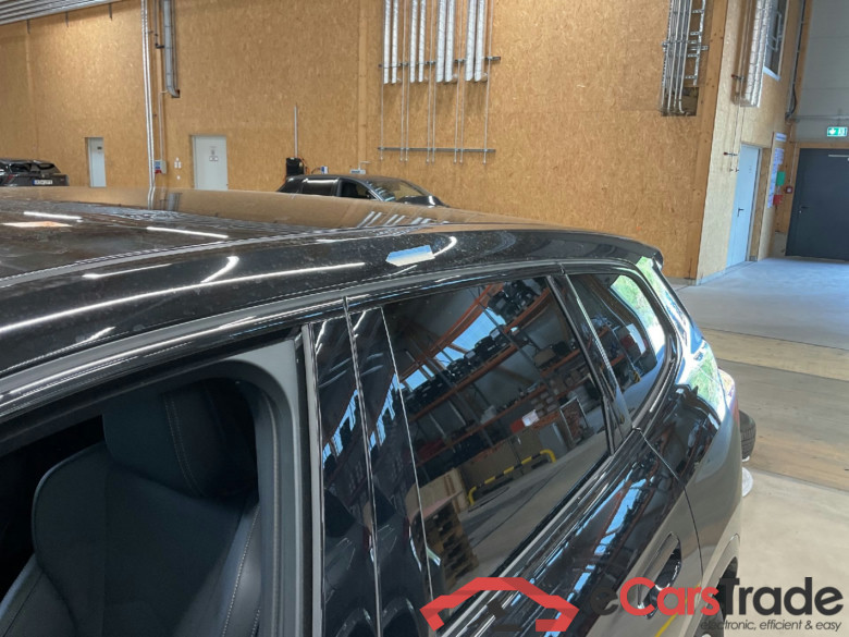 Baureihe iX1 30 xDrive xLine 64kWh #6