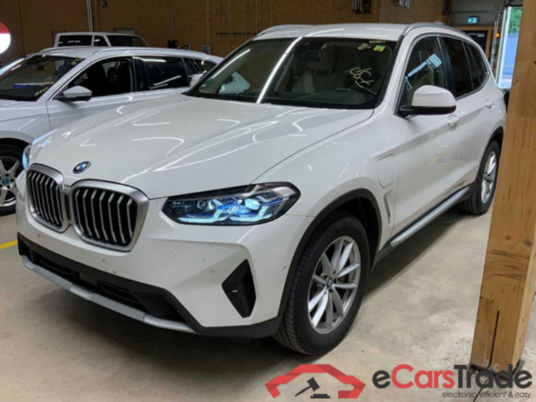 BMW X3 xDrive30e Aut. 5d 135kW #1