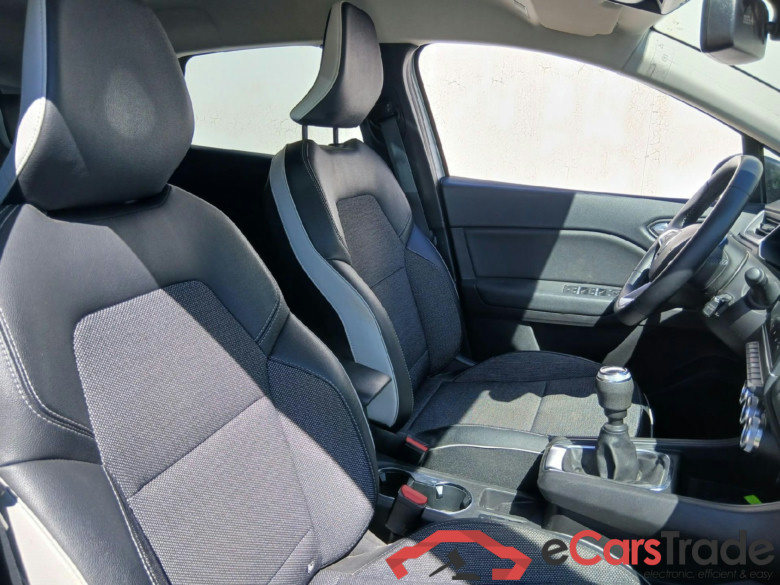 RENAULT Captur / 2020 / 5P / todoterreno Zen TCe 90 #6