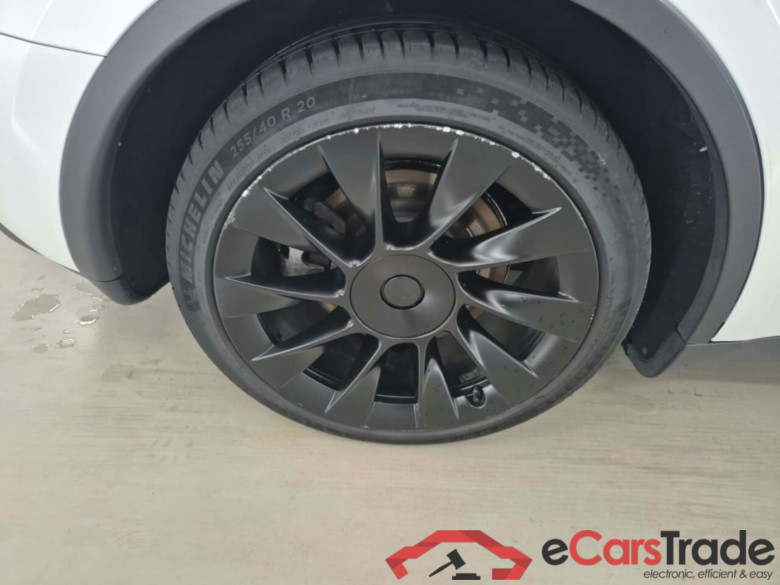 TESLA MODEL Y 75KWH LONG RANGE AWD AUTOPILOT #6