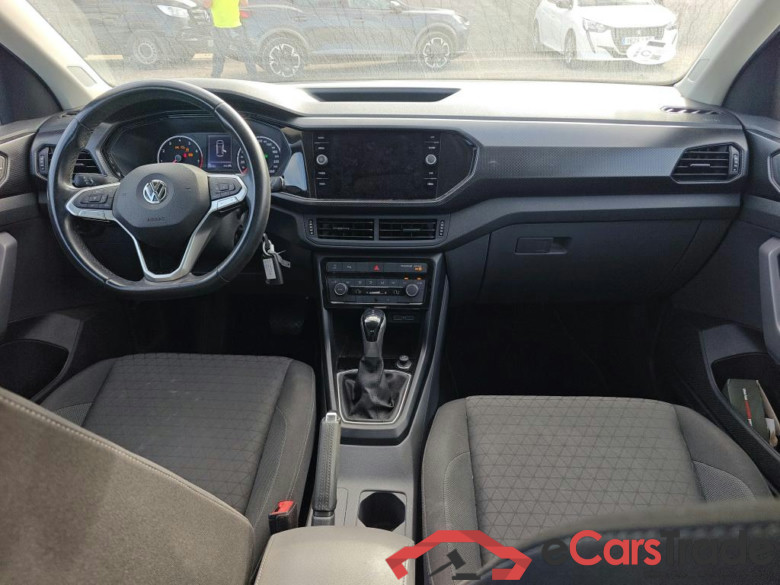 VOLKSWAGEN T-Cross / 2018 / 5P / todoterreno Advance 1.0 TSI 85kW (115CV) DSG (AC) #3