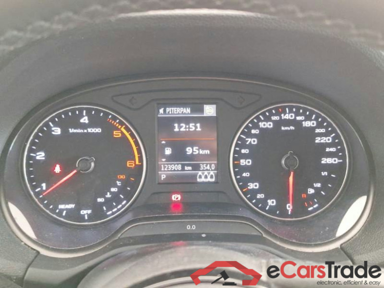 AUDI Q2 / 2020 / 5P / SUV 2.0 30 TDI ADMIRED ADV. S TRONIC #4