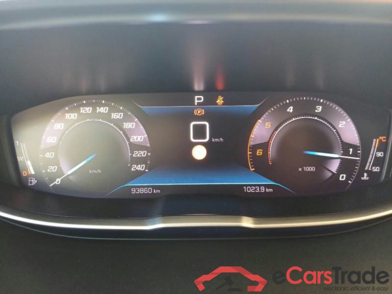 PEUGEOT 3008 / 2020 / 5P / SUV BLUEHDI 130 EAT8 SeS ALLURE #4