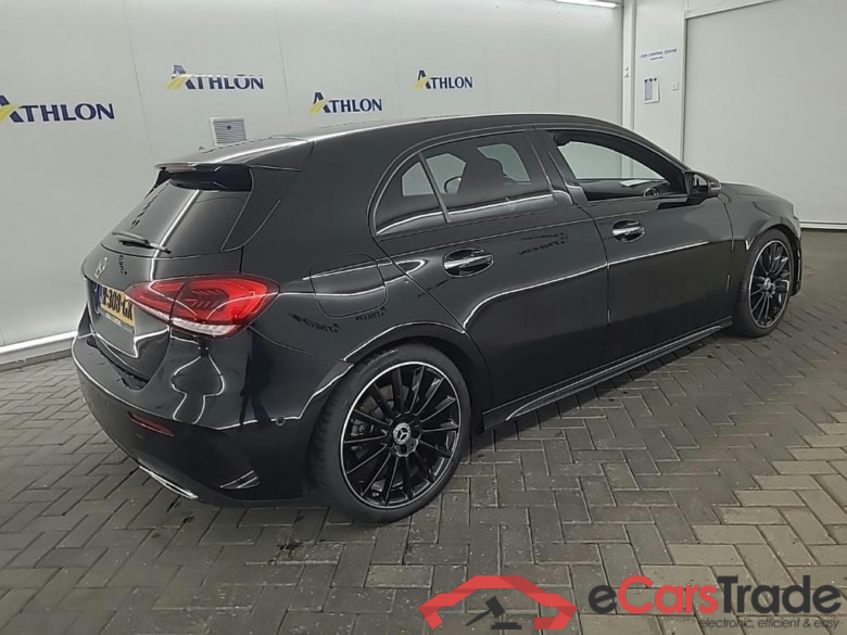 MERCEDES-BENZ A-klasse A 250 e DCT AMG Line 5D 160kW #3