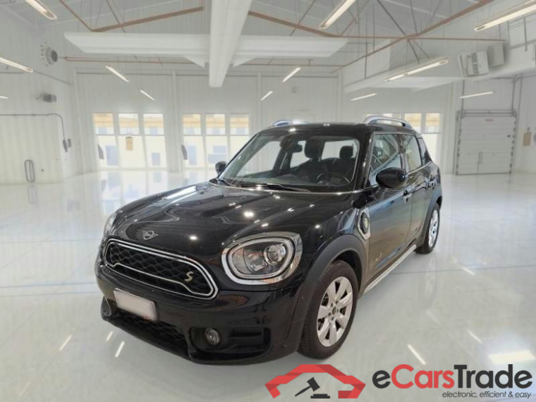 MINI COUNTRYMAN / 2016 / 5P / BERLINA COOPER S E ALL4 BUSINESS AUTOM.