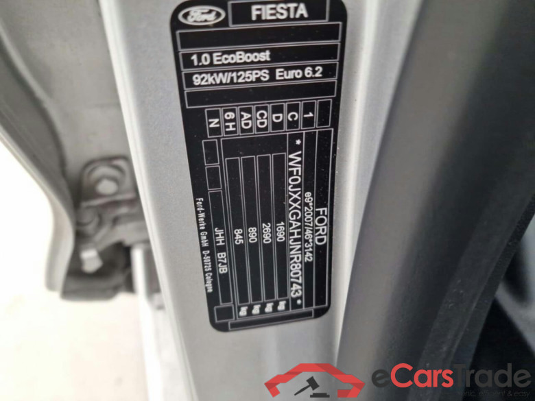 FORD Fiesta 1.0 EcoB.Hy. Tit. #4