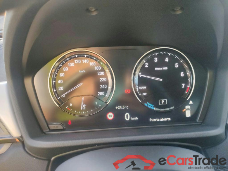 BMW X2 / 2017 / 5P / todoterreno xDrive25e Auto #4