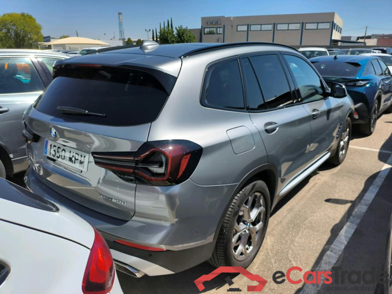 BMW X3 / 2021 / 5P / todoterreno xDrive20d xLine (AC7) #2