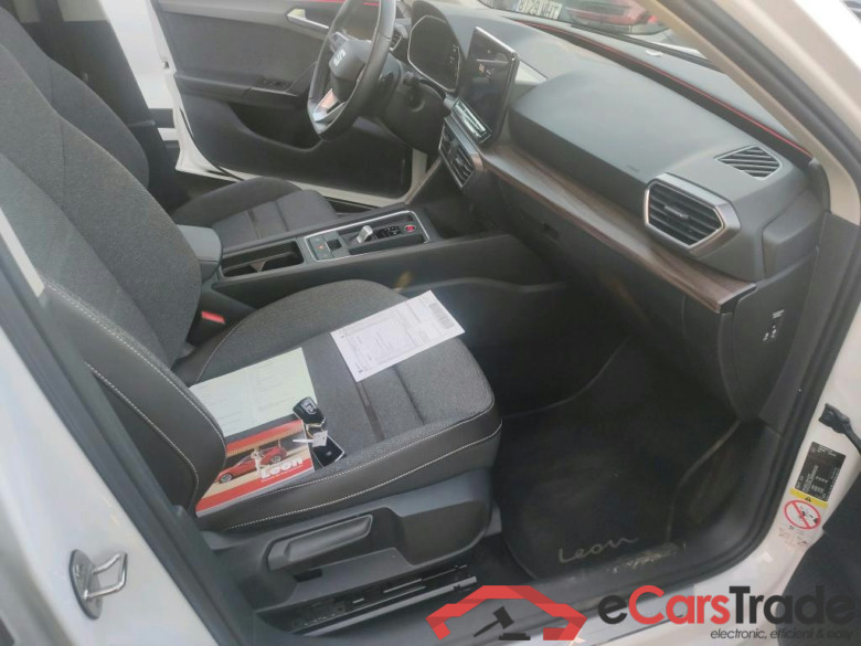SEAT Nuevo León / 2020 / 5P / familiar SP 1.5 eTSI 110kW DSG S&S Xcellence Go L #6