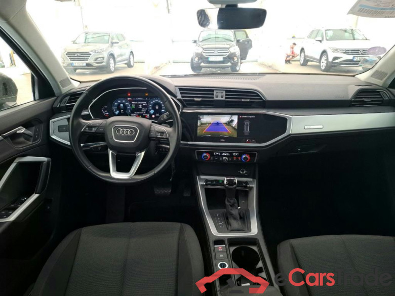 AUDI Q3 / 2018 / 5P / SUV 45 TFSI E 245 S TRONIC BUSINESS LINE #6