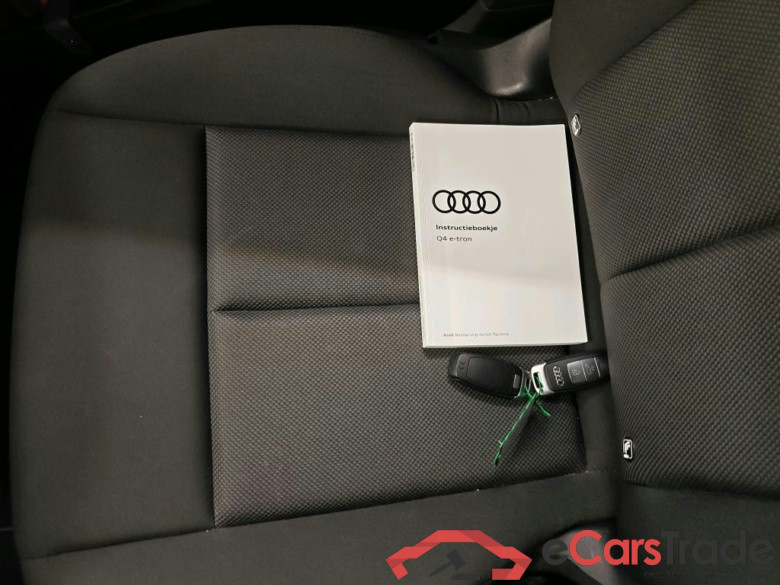 Audi Q4 e-tron 35 e-tron Launch edition 5d #4