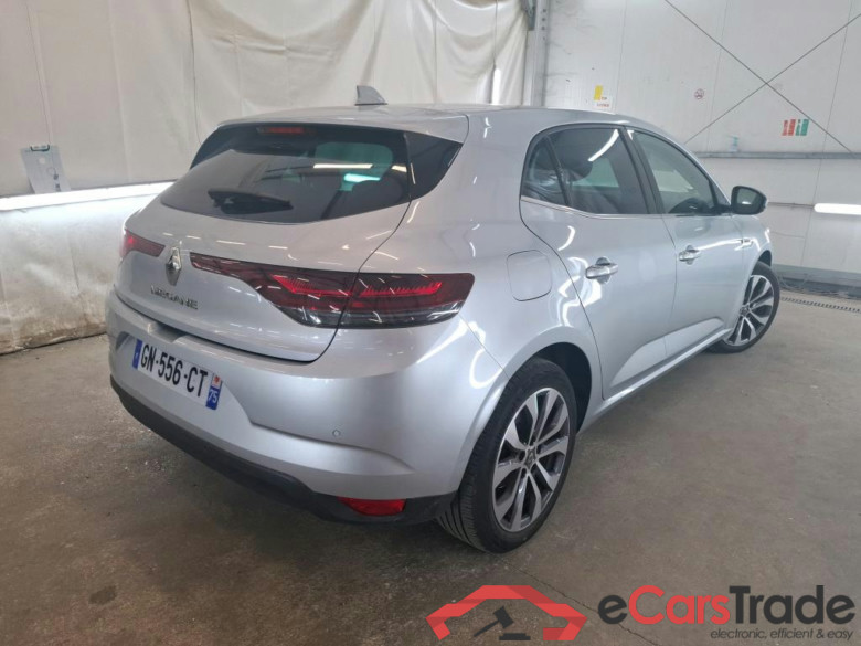 RENAULT Mégane Berline / 2020 / 5P / Berline techno TCe 140 EDC #3