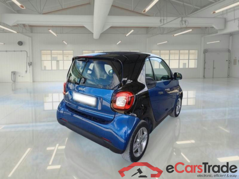 SMART FORTWO COUPÈ / 2019 / 3P / COUPE EQ 60KW PURE #2