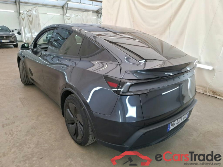 TESLA Model Y / 2025 / 5P / SUV BEV Propulsion #2