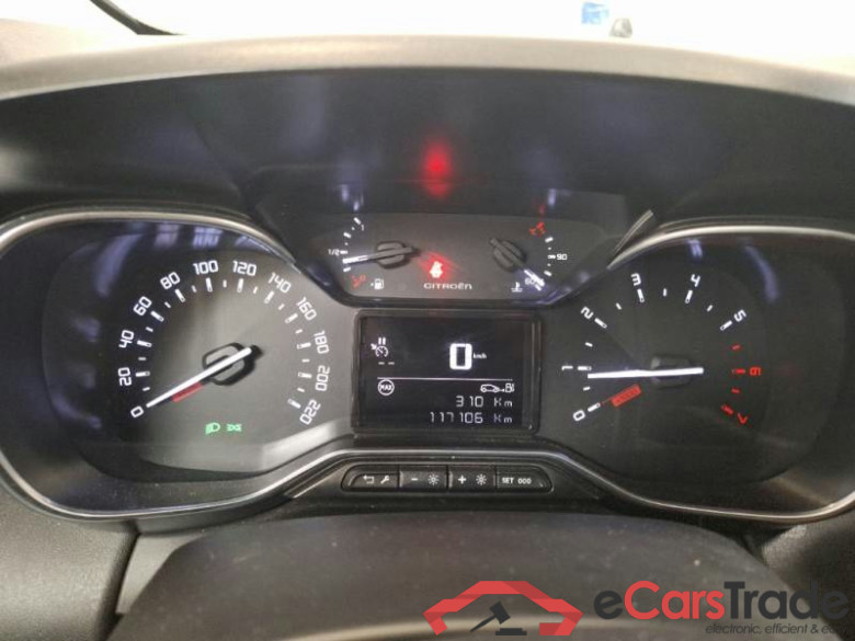 CITROEN C3 AIRCROSS / 2021 / 5P / SUV BLUEHDI 110 SeS SHINE #4