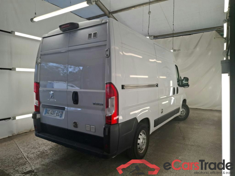 PEUGEOT Boxer / 2014 / 4P / Fourgon tôlé BlueHDi 140 S&S ASPHALT 330 L2H2 #3